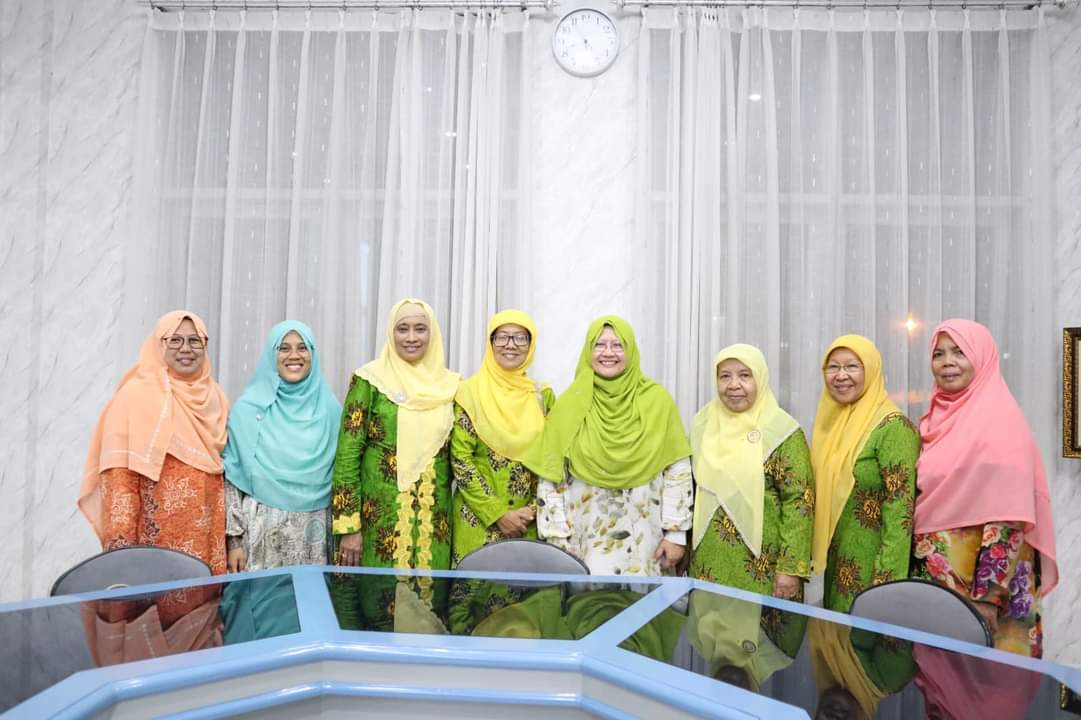 Ketua PP Aisyiyah Kunjungi Diniyyah Puteri Padang Panjang