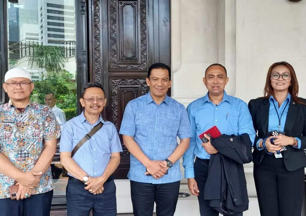 Tiga Mahasiswa Padang Panjang Lulus Cumlaude Dari 11 Mahasiwa Penerima Beasiswa di Sampoerna University