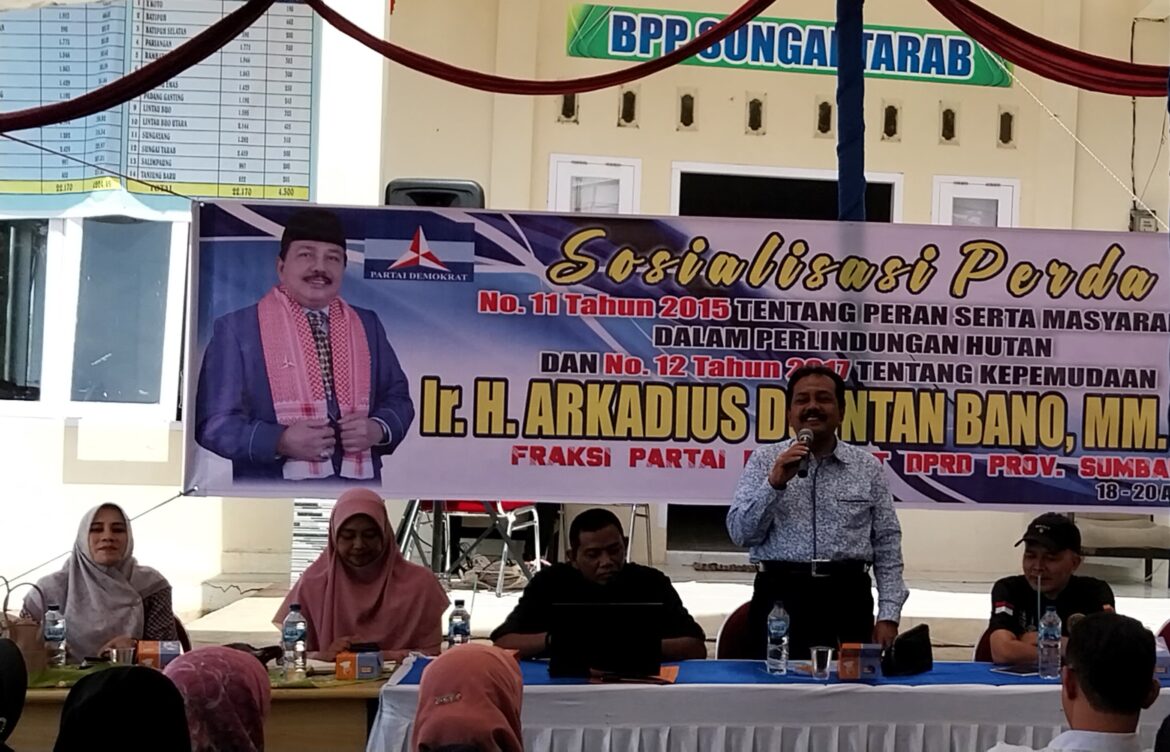 Anggota DPRD Sumbar  Arkadius Dt Intan Bano, Sosialisasikan Perda Di Kabupaten Tanah Datar, Ini Harapannya