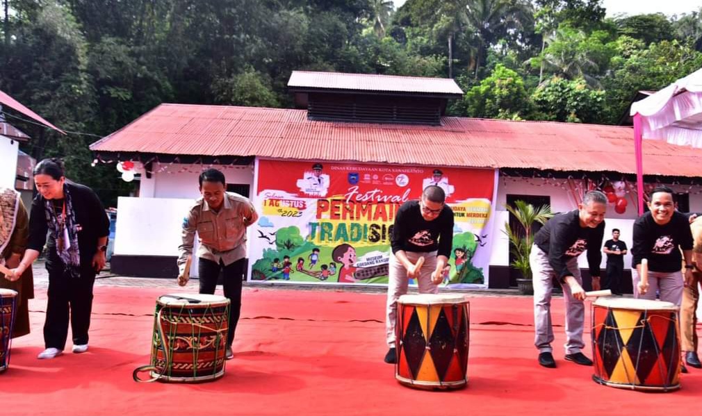 146 anak SD Ikuti Festival Tradisional Tingkat SD Oleh  Dinas Kebudayaan Peninggalan Bersejarah dan Permuseuman Kota Sawahlunto