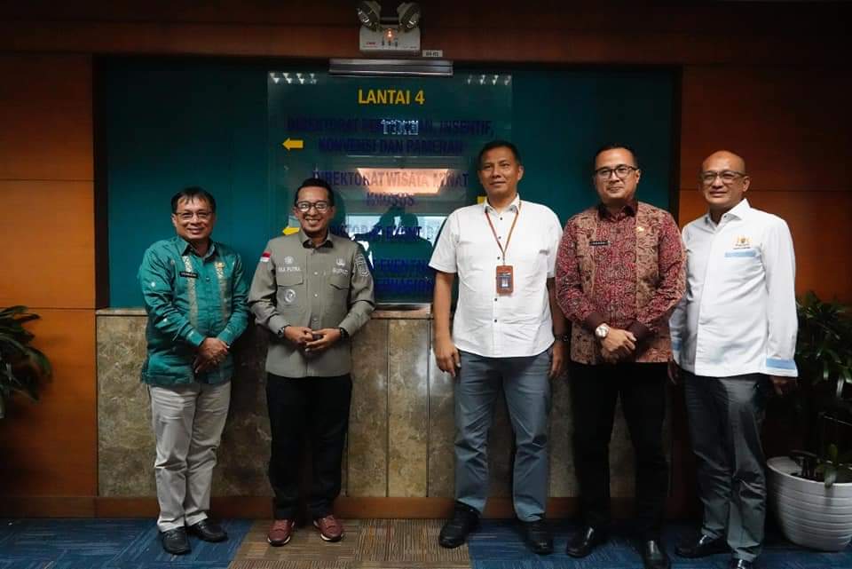 Perkenalkan Wisata Tanah Datar, Bupati Temui Direktur Wisata Minat Khusus Kemenparekraf