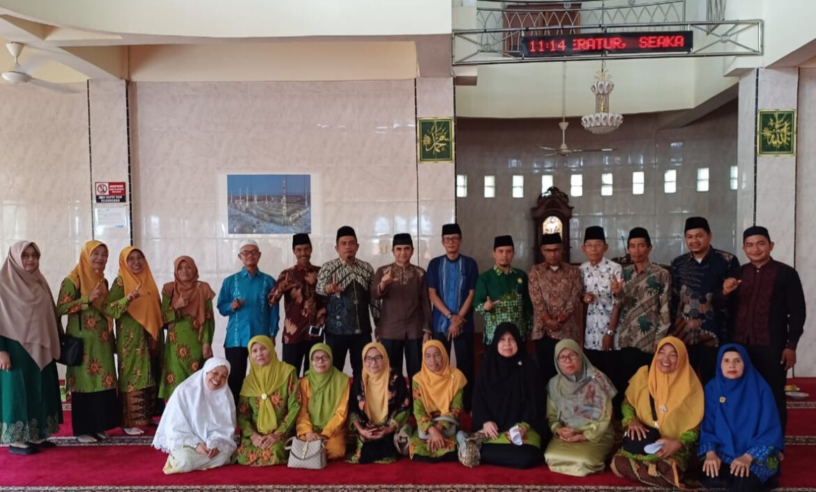 DRS M NASHIR DAN SUSI ELIYA ROZA TERPILIH SEBAGAI KETUA PCM DAN KETUA AISYIYAH SUNGAI TARAB