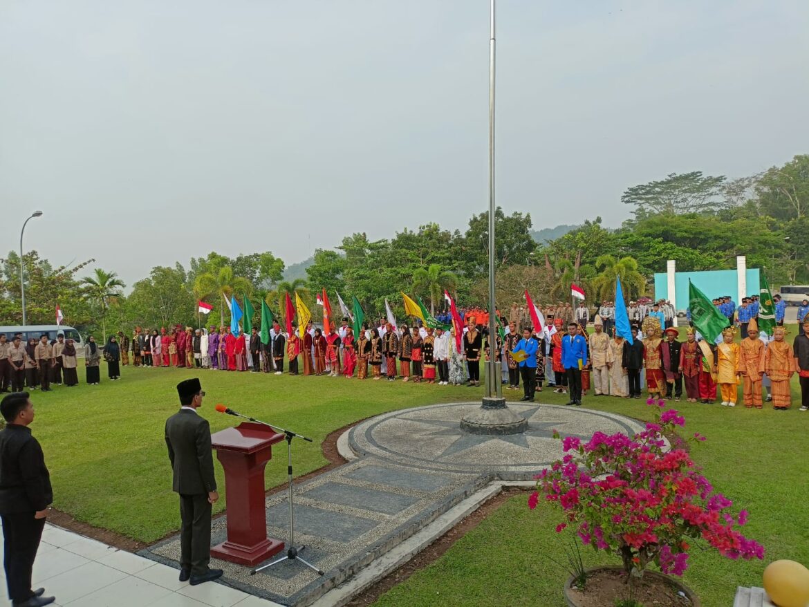 Parade Baju Adat Nasional Meriahkan Peringatan Sumpah Pemuda di Limapuluh Kota