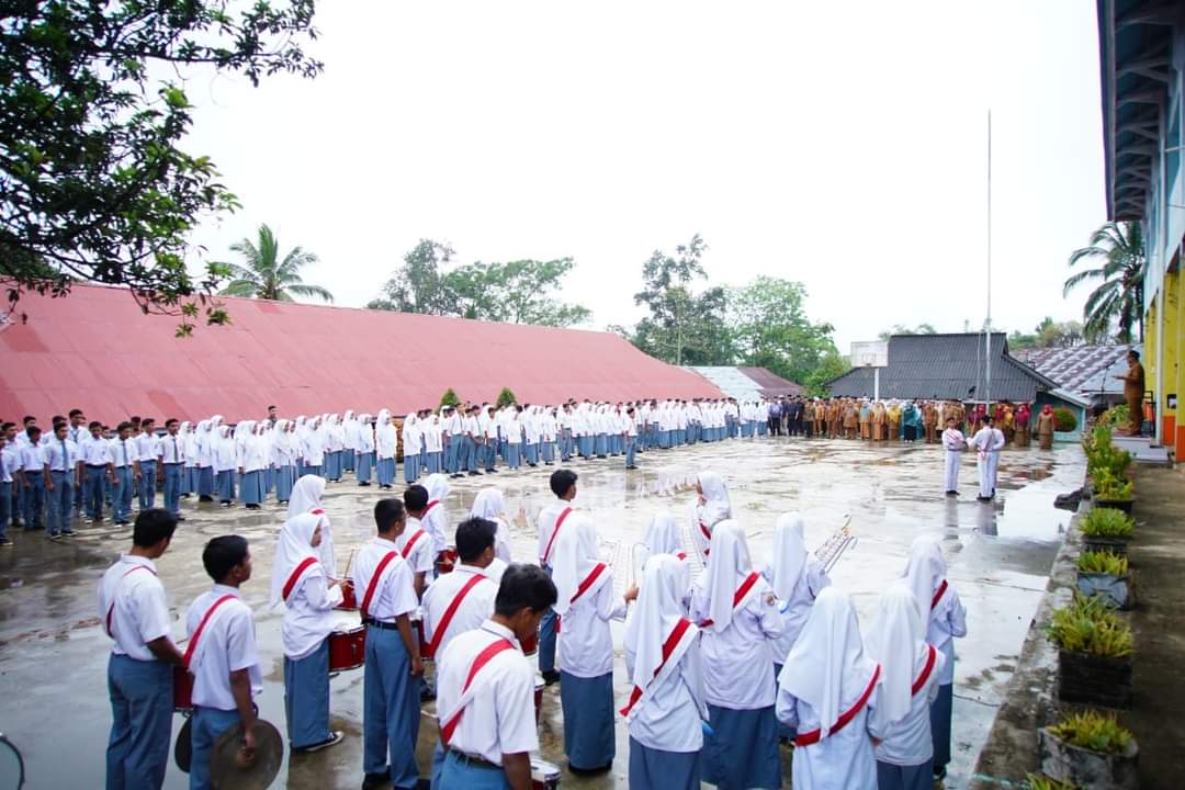 Bupati Tanah Datar Akui Untuk Menjadi Bupati Tidak Mesti Orang Kaya