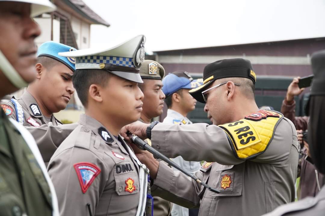 Pj Wali Kota Hadiri Polres  Apel Gelar Pasukan Operasi Lilin 2023 Padang Panjang
