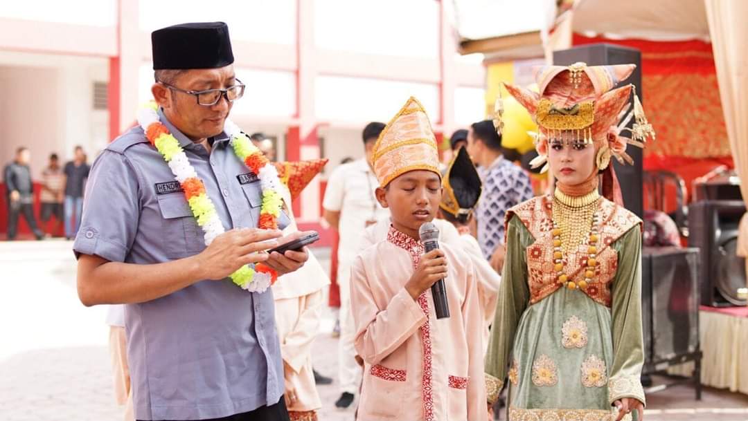 Wali Kota Padang Resmikan 16 RKB SDN Pulau Aie Lubuk Begalung