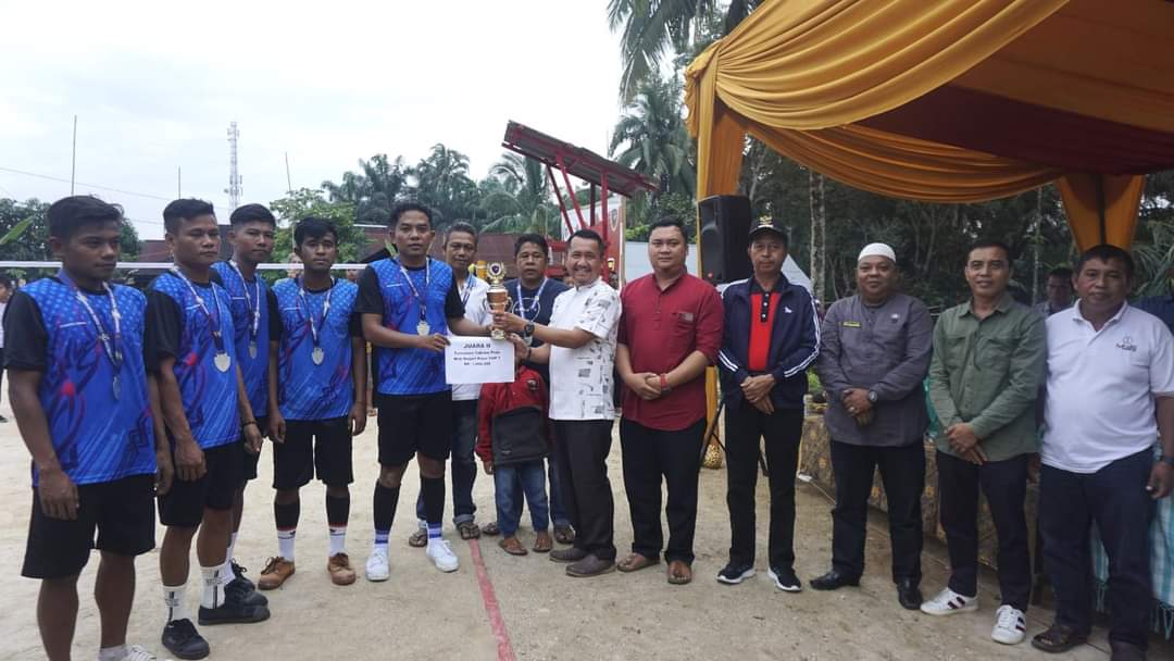 Wabup Pasbar Tutup Tournament Sepak Takraw Piala Wali Nagari Kajai Tahun 2023