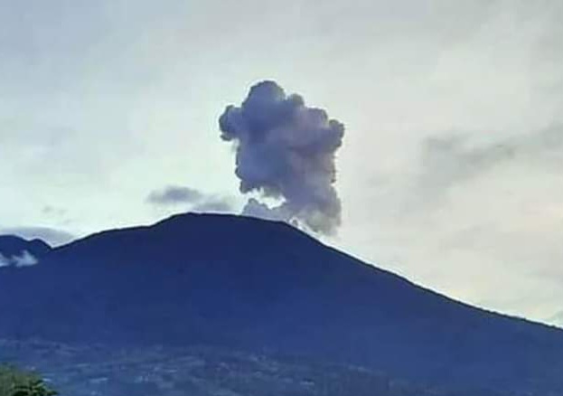 Erupsi Berlanjut, Gunung Marapi Masih Berstatus Siaga