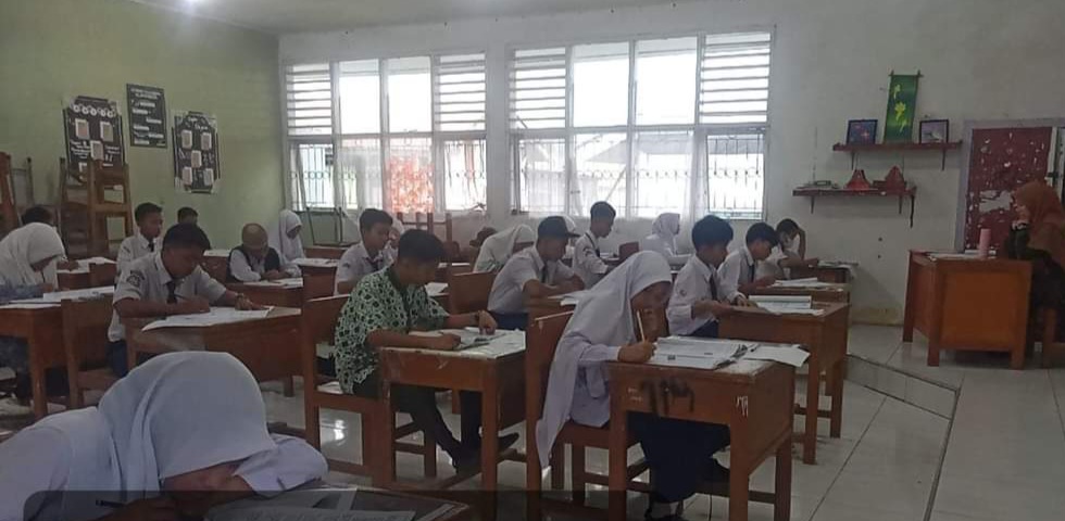 781 Peserta Ikuti Seleksi PPDB  Untuk Siswa Kelas Asrama Di SMAN 1 Padang Panjang
