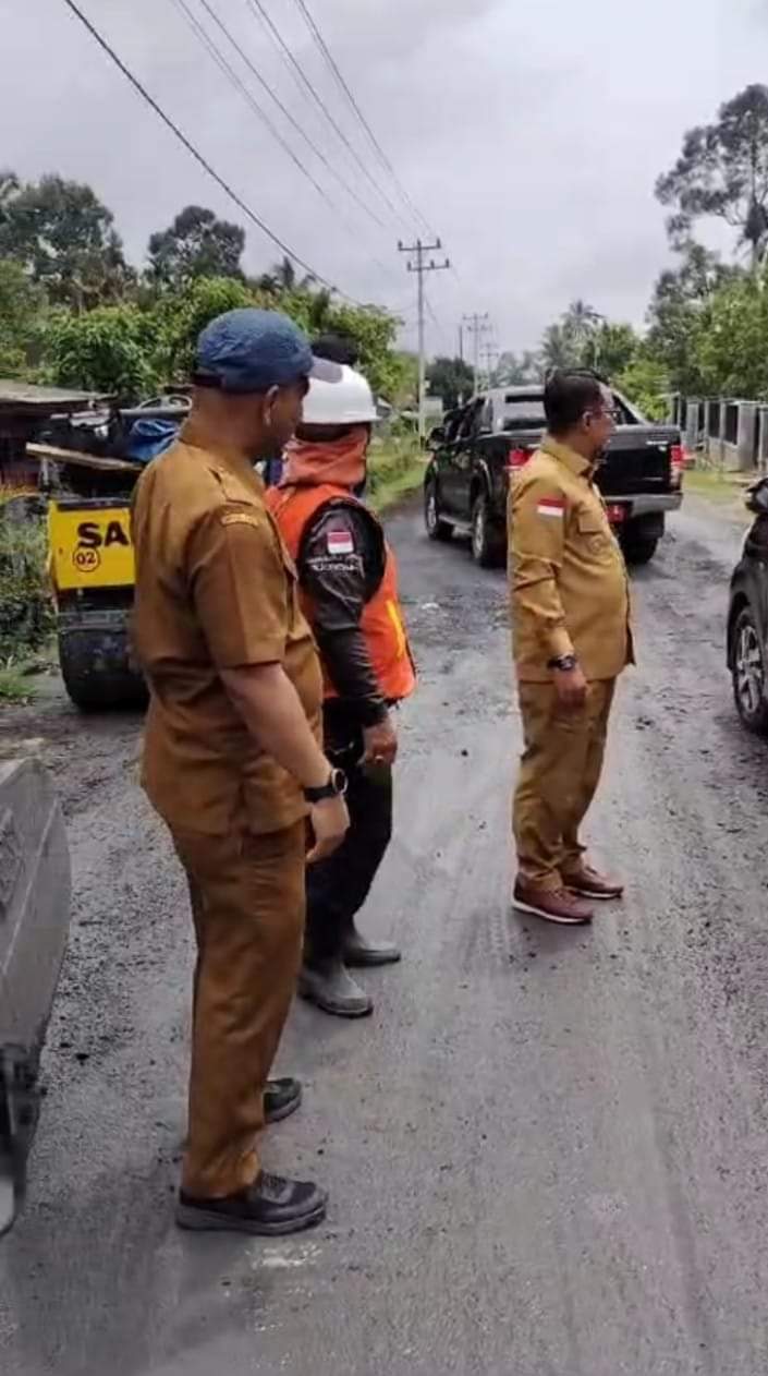 Jalan Sepanjang 13.55 Km Dari Pasar Rabaa – Simpang Sikaladi Tahun Ini Diperbaiki