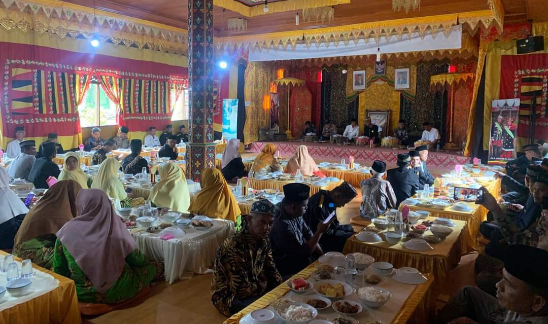 Wakil Bupati Pasaman Barat  Hadiri Tradisi Manjalang Rajo Kabuntaran Talu Tuanku Bosa XV