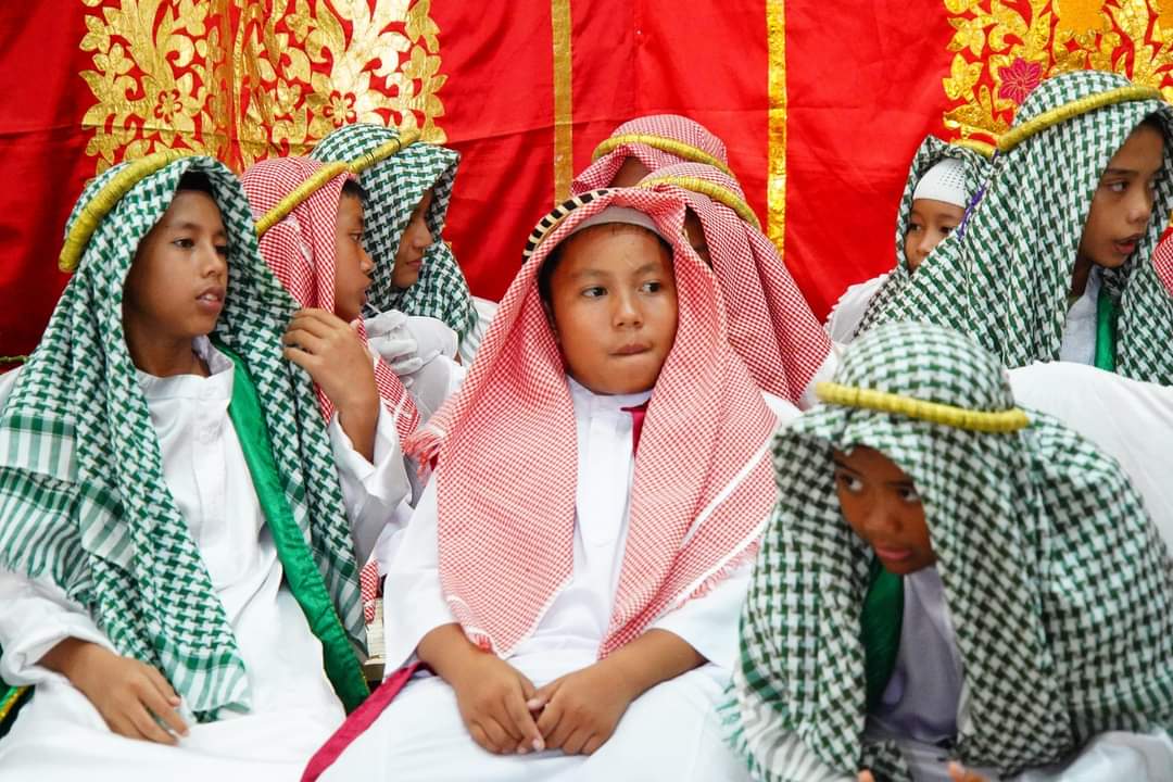 39 Santri Khatam Al-Quran Ke IX Masjid Nurul Iman Simpang Kiambang Nagari Lima Kaum