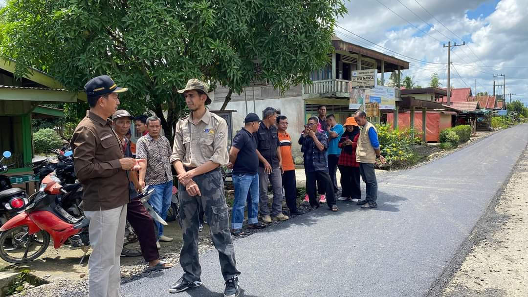Wabup Pasbar Tinjau Pembangunan Jalan Desa Baru, Jalan Parit Dan Jembatan Tambang Padang