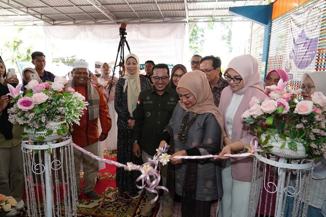Bupati Tanahdatar Buka Grand Opening Sakato Aesthetic Di Pincuran Tujuah Nagari Baringin Kecamatan Lima Kaum