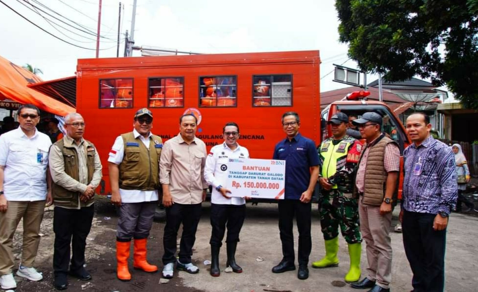 Kadis Kominfo : Bantuan  ke Posko Utama Tanggap Darurat Galodo Tanah Datar Sudah Mencapai Rp252.989.500 juta.