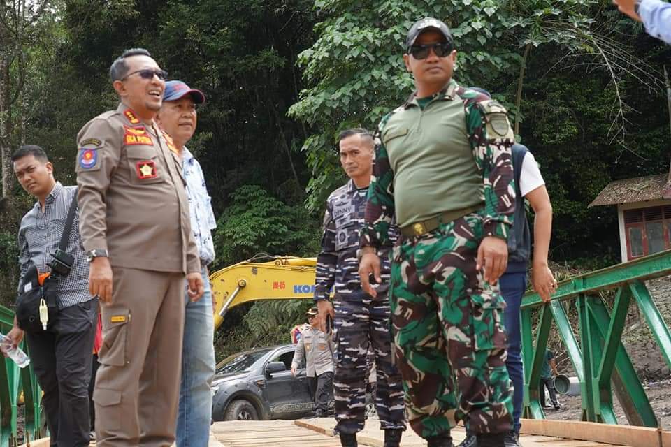 Dandim 0307 Tanah Datar : Sudah Lima Jembatan Bailey Selesai Dibangun