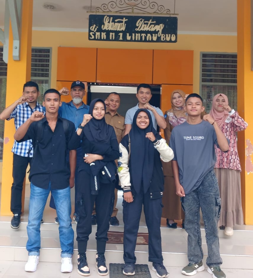 Empat Siswa SMK 1 Lintau Ikuti Kejuaraan  O2SN Tingkat Sumbar