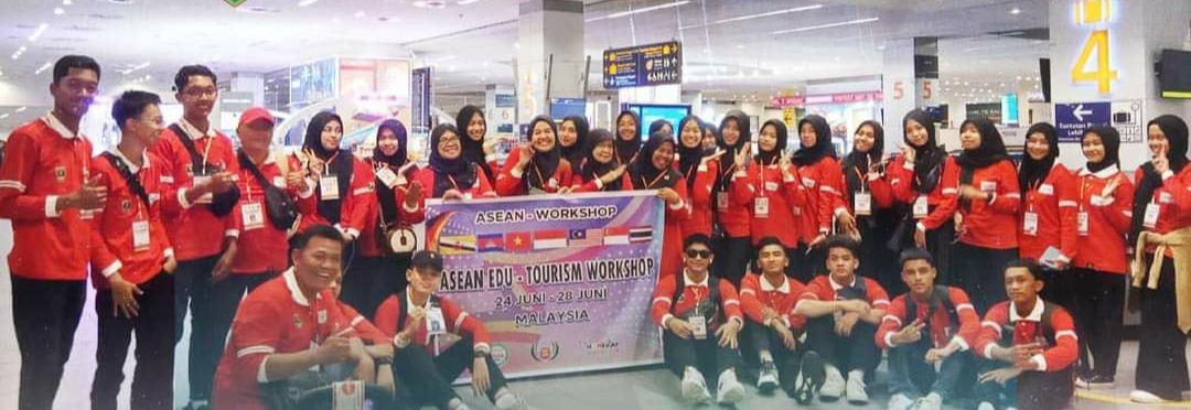 Dua siswa Padang Panjang Ikuti Asean Seminar and Forum Edu Tourism di University Terengganu Malaysia