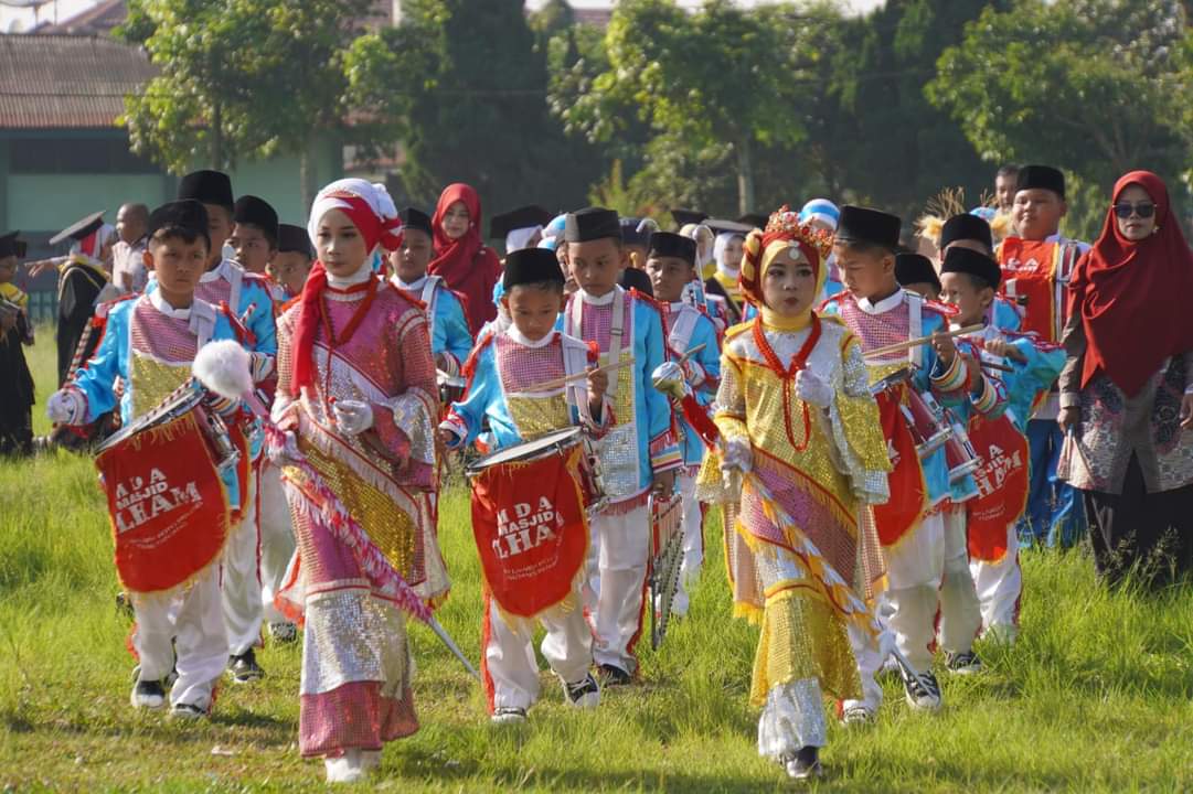 231 Santri Dari Rumah Tahfidz Se Kota Padang Panjang Ikut Pawai Dan Khatam Bersama