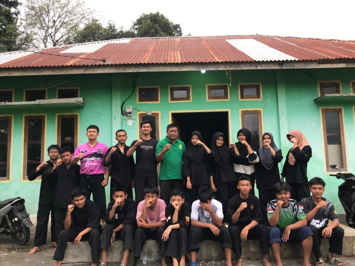 Perguruan Silat Taduang Bangkeh Batipuh latihan bersama dengan Peguruan Bundo Kanduang Pandai Sikek Kecamatan X Koto