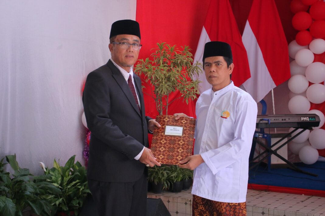 148  Warga Binaan Lembaga Pemasarakatan kelas II B Tanjung Pati Di Payakumbuh Terima Remisi