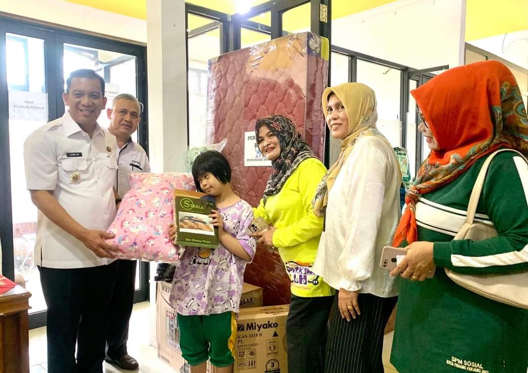115 Penyandang Disabilitas Padang Panjang Terima Bantuan Dari Kementerian Sosial RI  Senilai Rp186.091.000