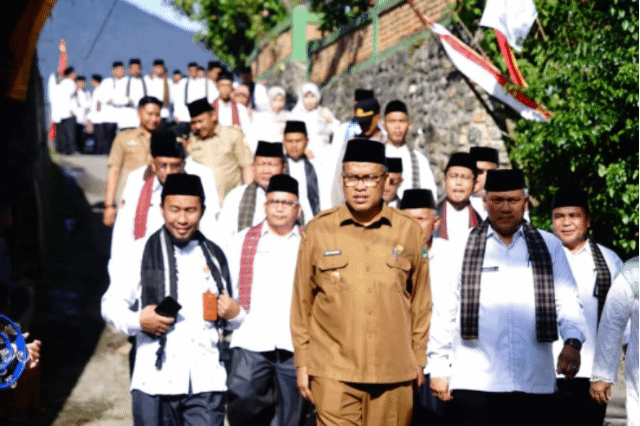 Hari Santri Tingkat Tanah Datar Di Peringati Di Pondok Pesantren Daarul Muwahiddin Koto Tuo Kecamatan X Koto