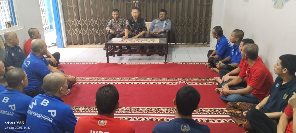 Advokat LBH Fiat Justitia  Berikan Penyuluhan Hukum Di Rutan Batusangkar