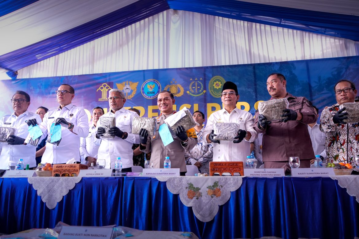 Di Apresiasi Gubernur, BNN  Gagalkan Penyelundupan Ganja Kering Seberat 624 kilogram di Sumbar