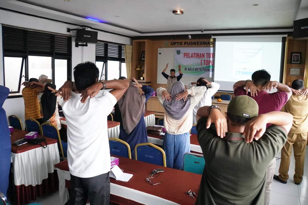 Ingin Ikuti Pelatihan Totok Punggung (Topung), Datanglah  Ke Puskesmas Kebun Sikolos Padang Panjang
