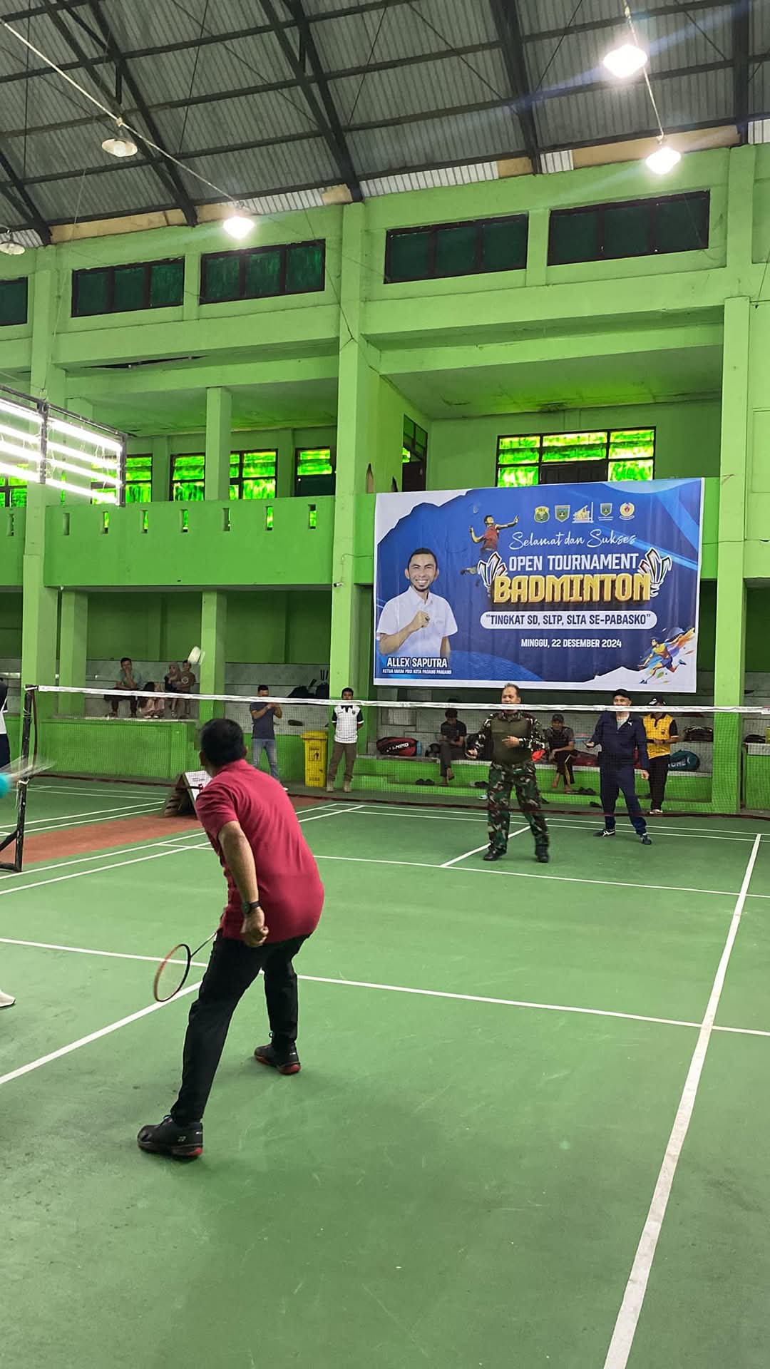 Pj Wako Padang Panjang  Buka Turnamen Badminton Tingkat Pelajar se-Pabasko