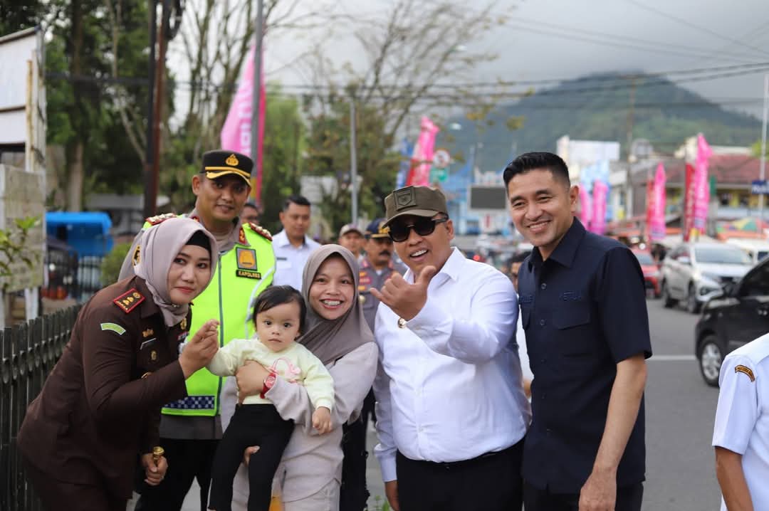 Hindari Kemacetan Lewat Padang Panjang Gunakan Jalur One Way Dari SiCincin Menuju Bukittinggi