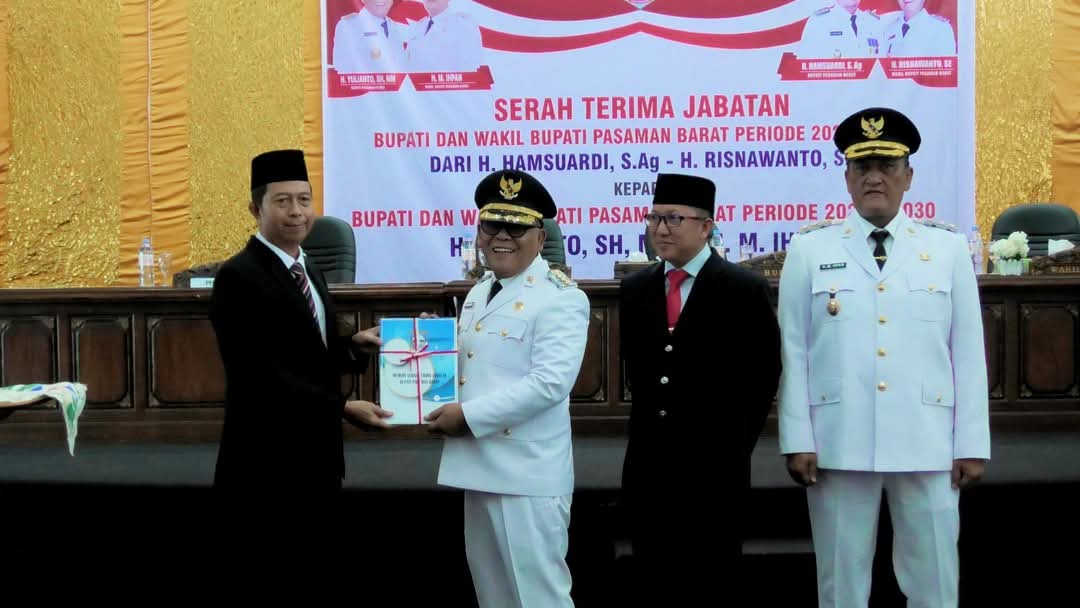 Sertijab Bupati dan Wabup Pasaman Barat Kepada Bupati Dan Wabup Periode 2025–2030