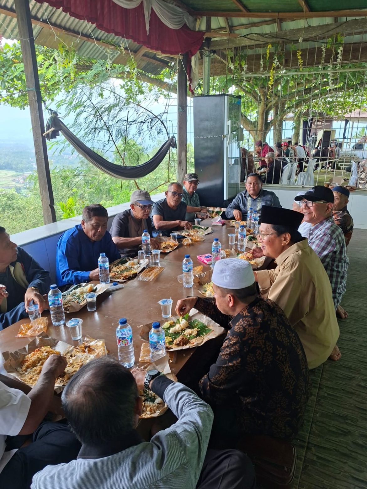 150 Anggota PPKTD Luhak Nan Tuo Silaturahmi Di Objek Wisata Bukik Saduali Rambatan