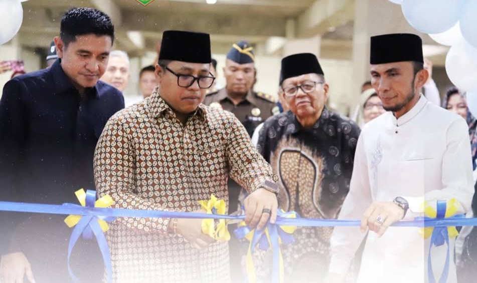 Wali Kota Padang Panjang  Resmikan Istana Lansia  di Area Basement Masjid Agung Manarul Ilmi Islamic Centre
