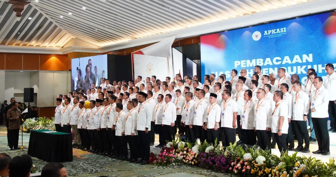 Dewan Pengurus Apkasi Dikukuhkan Mendagri, Eka Putra Sebagai Wakil Sekjen
