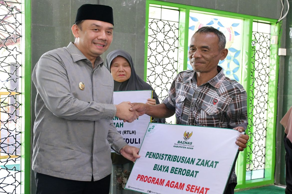 Wakil Bupati Agam Serahkan Bantuan Zakat Kepada 146  Mustahik Dari BAZNAS