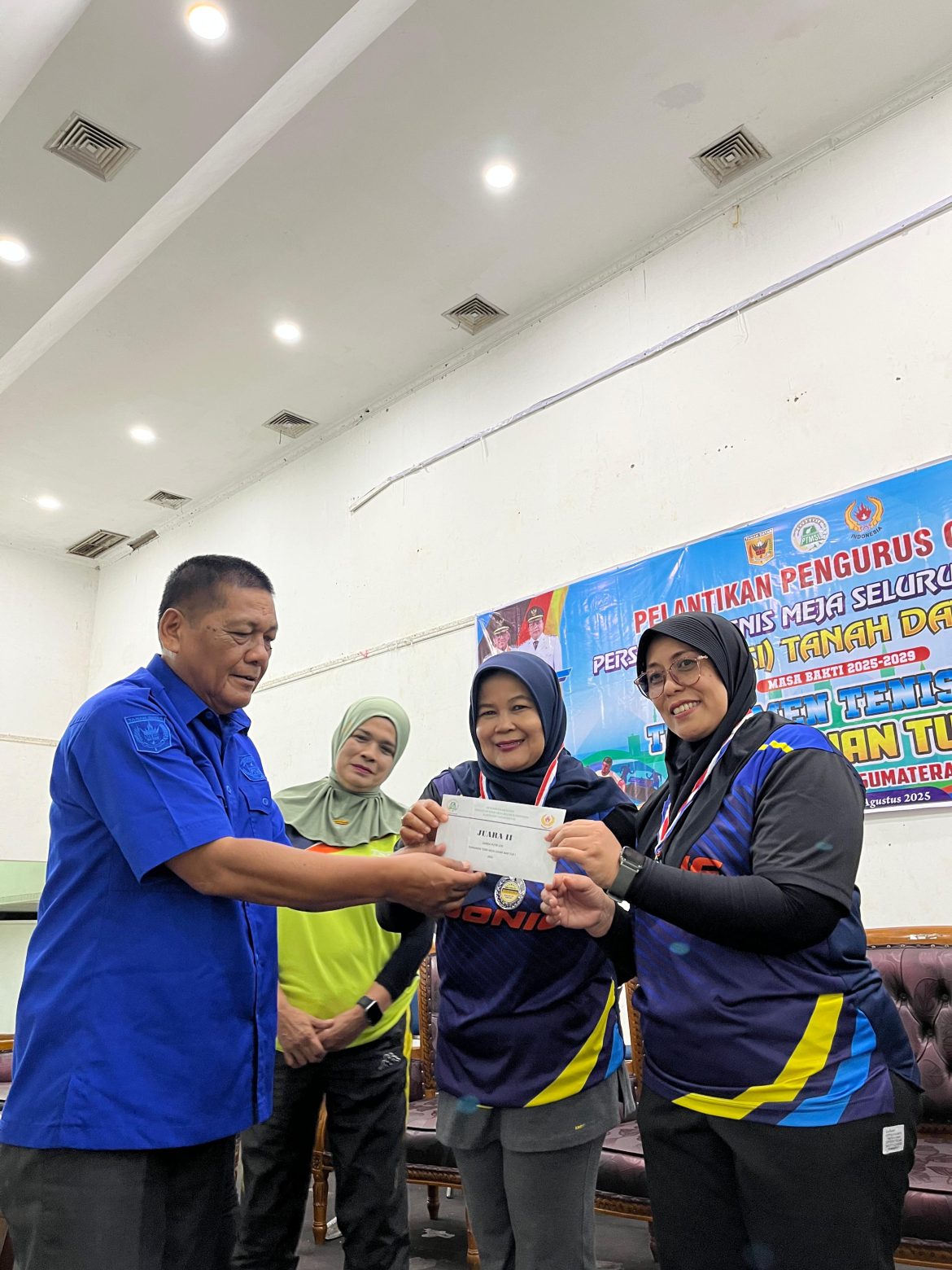 Parewa Kota Padang Dan Tanah Datar Dominasi Puncak Turnamen Tenis Meja Luhak Nan Tuo I 2025