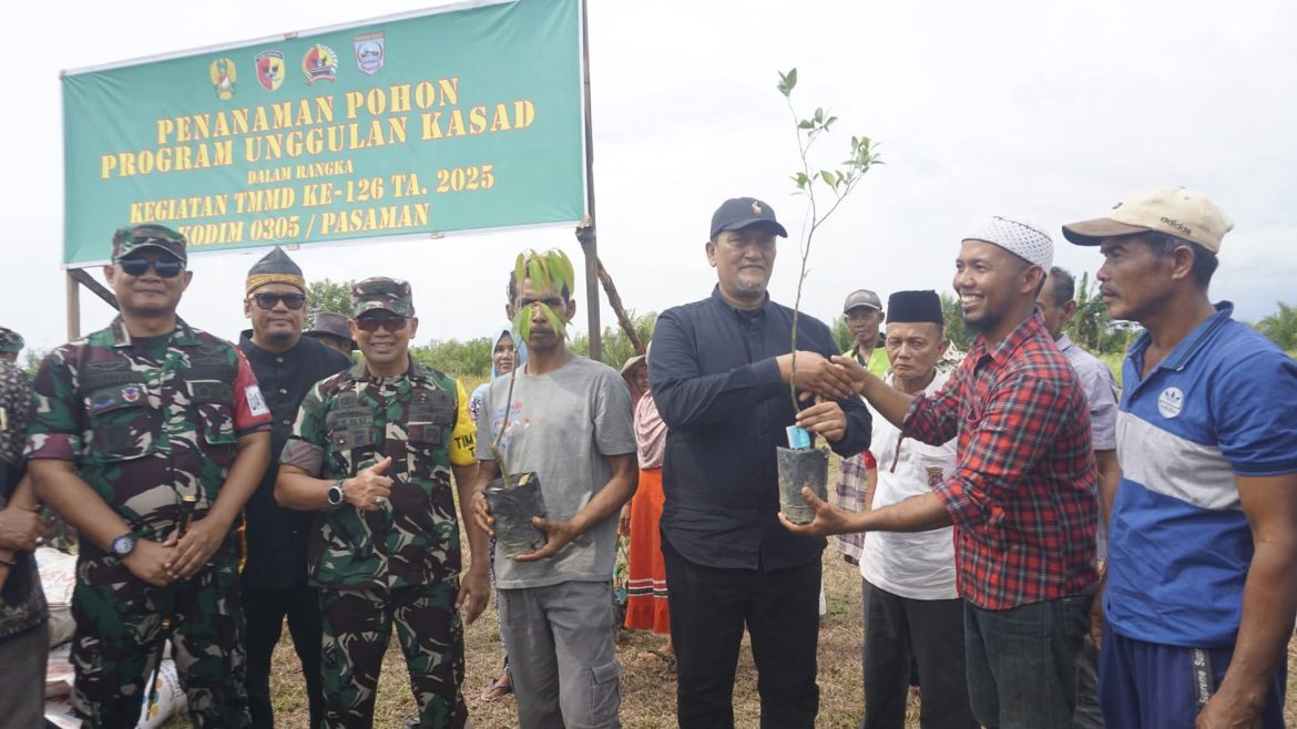Buka Jalan Baru Sepanjang 5,8 km Di Nagari Katiagan,  Wakil Bupati  Pasbar Apresiasi TMMD ke-126