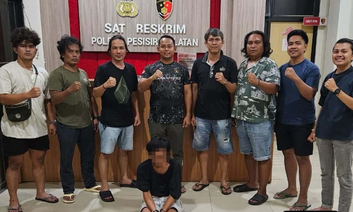 Polres Pesisir Selatan Bekuk Tersangka Pencurian Barang Tower Telekomunikasi Di Sibingkeh Siguntur  Kecamatan Koto XI Tarusan.