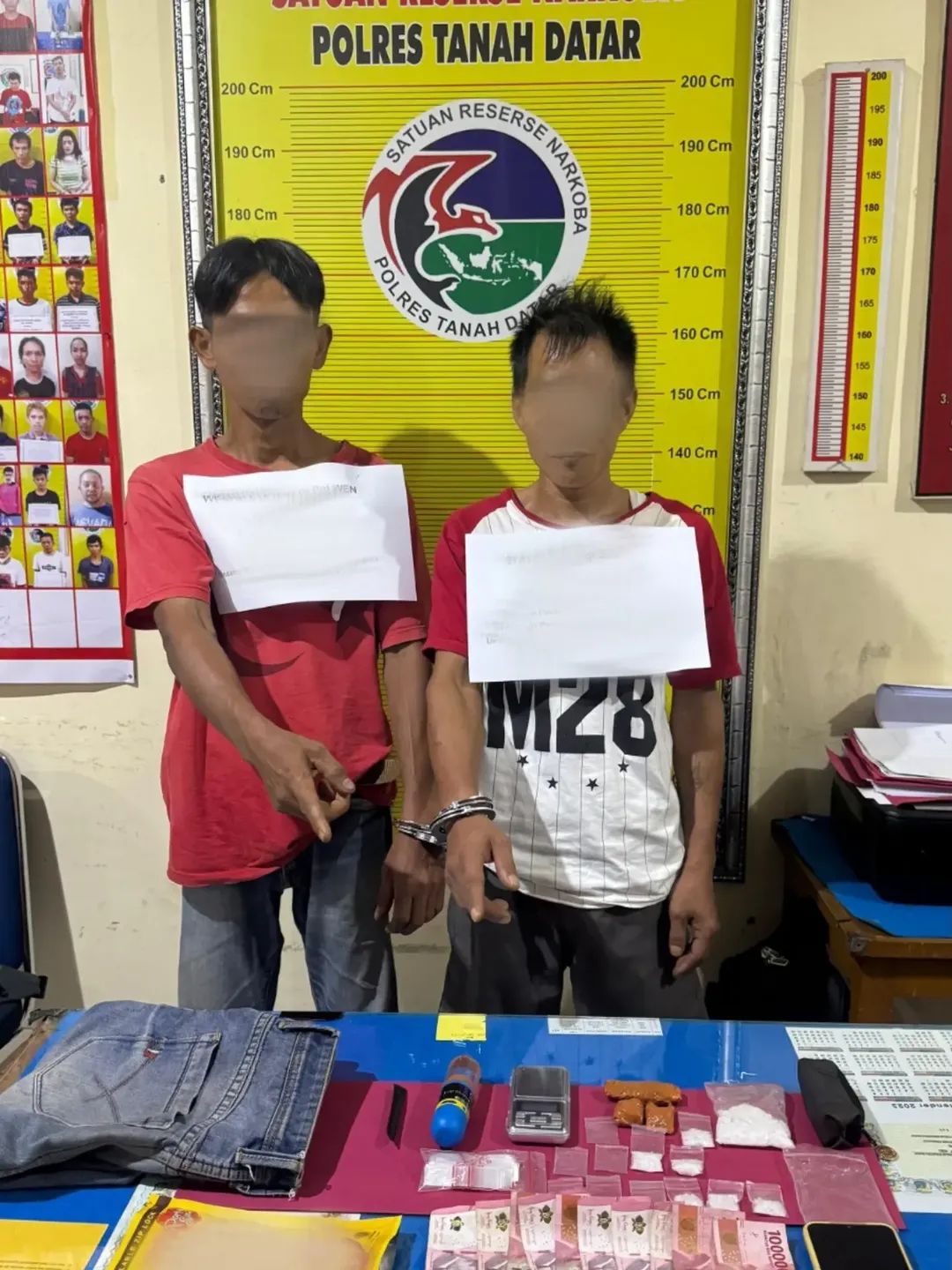 Tim Satres Narkoba Polres Tanah Datar Bekuk  Dua Pengedar Sabu di Lintau Buo Utara