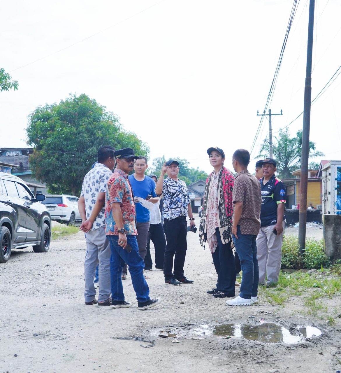 Bupati Annisa Anggarkan Rp 6,6 Miliar Untuk Jalan Rusak Di Kabupaten Dharmasraya