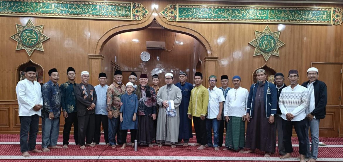 Ratusan Jemaah Hadiri Tabligh  Akbar Di Masjid  Nurul Hidayah Kelurahan Banda Buek Kecamatan Lubuk Kilangan