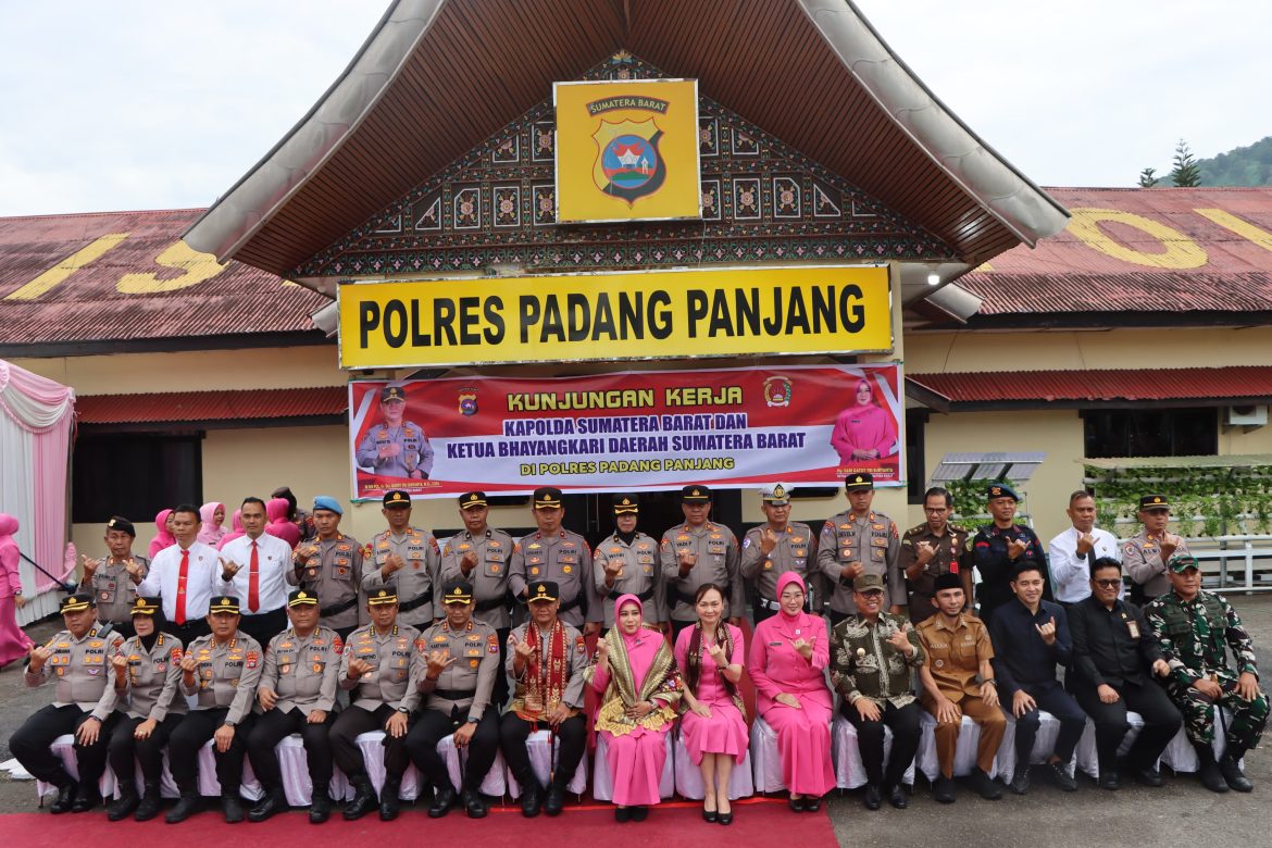 Tekankan Keprofesionalisme, Kapolda Sumbar Kunjungi Polres Padang Panjang