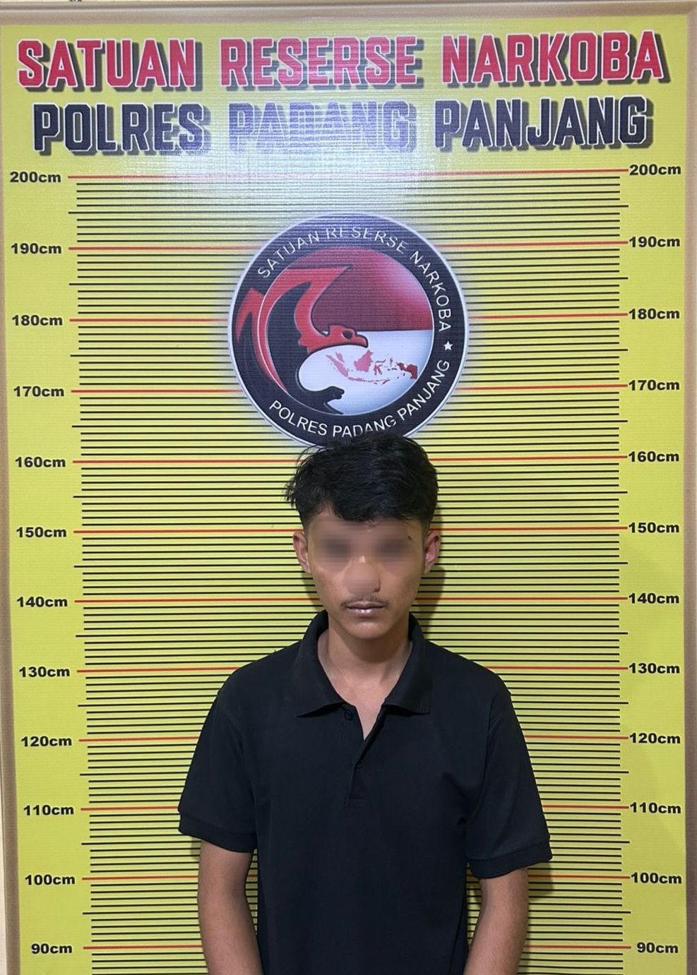 Tim  Polres Padang Panjang Bekuk Seorang Pemuda Di Depan Masjid Baitul Hikmah  Kampung Manggis