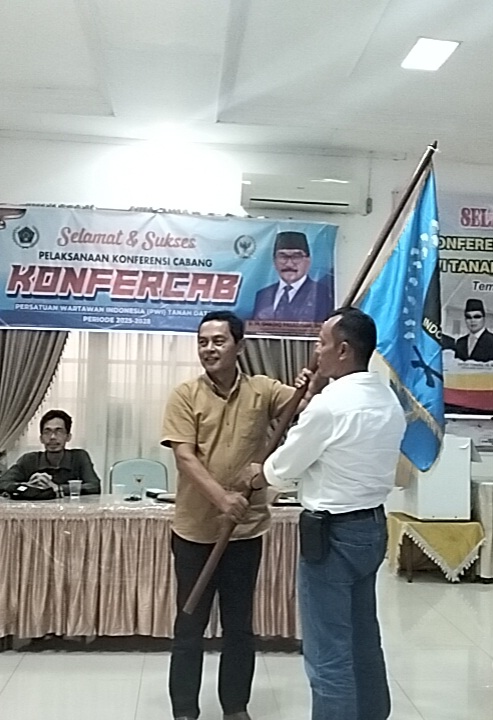 Chandra Antoni SE Terpilih Sebagai Ketua PWI Tanah Datar, Ini Pesan Ketua PWI Sumbar