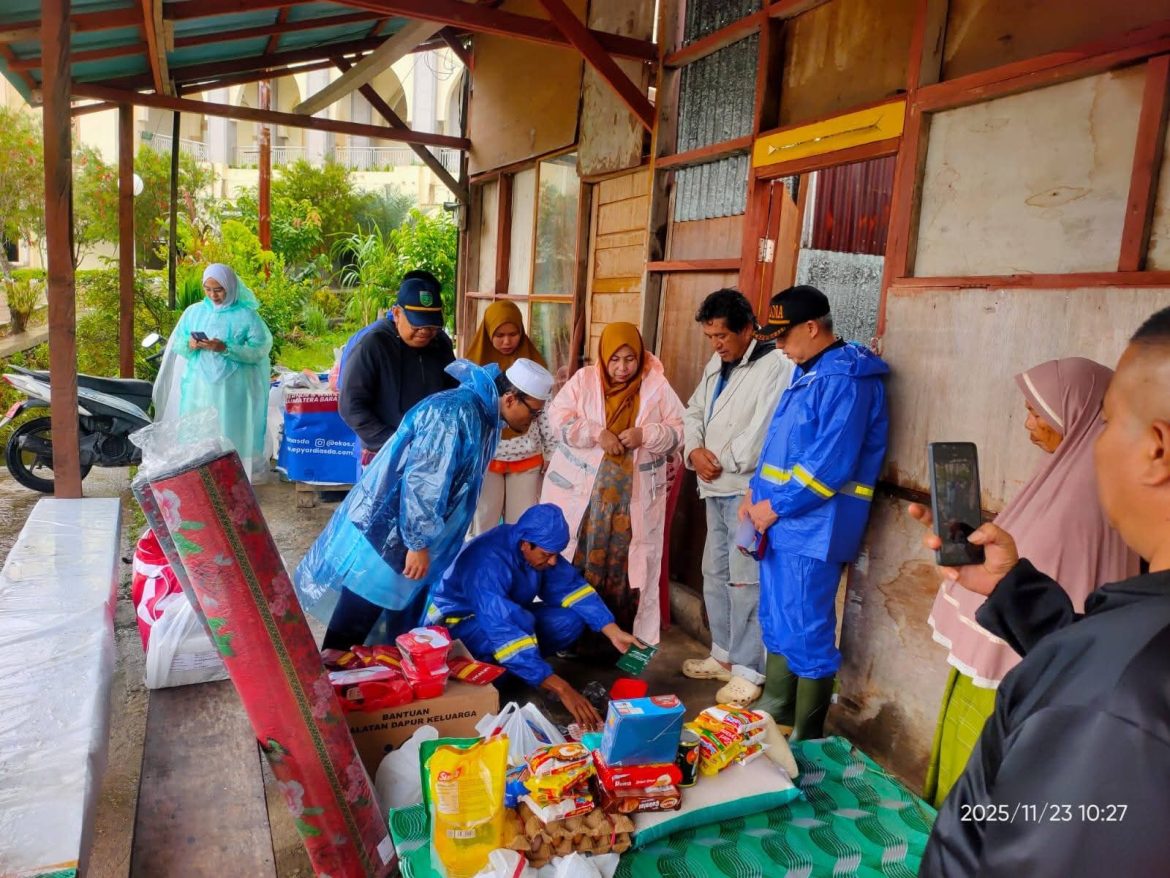 Pemko Padang Panjang Turun Tangan, Satu Rumah Rusak Berat Di Koto Katik  Akibat Atapnya Diterjang Badai