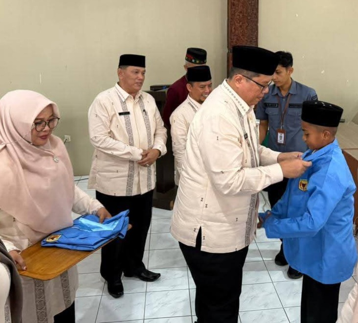 145 Kafilah Tanah Datar Dikukuhkan Untuk Ikuti MTQ Tingkat Sumbar, Ini Pesan Wakil Bupati