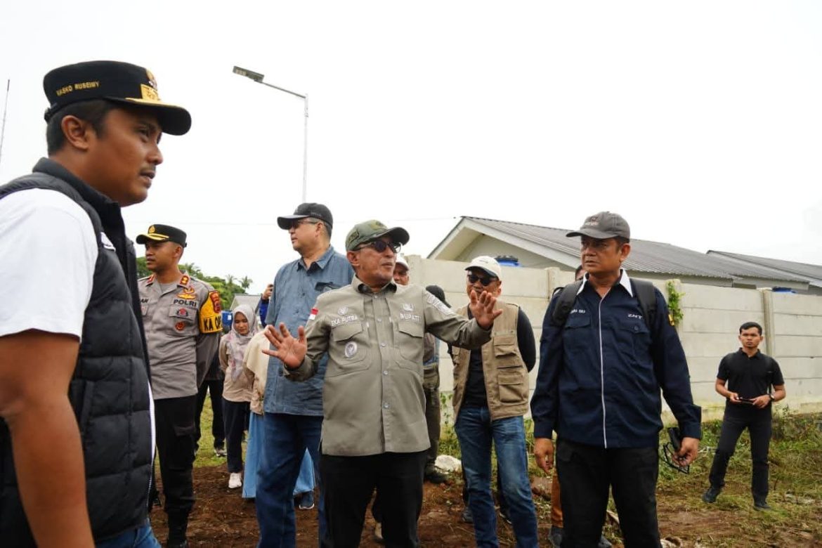 Dirjen Kementerian PKP Kunjungi Lokasi Rencana Pembangunan Huntap Di Ladang Laweh  Rambatan