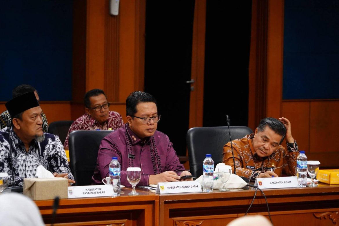 Keberhasilan Tanah Datar Peroleh Penghargaan TPID Award Terbaik Wilayah Sumatera Di Apresiasi Bank Indonesia Sumbar